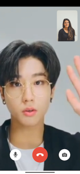 İndir Stray Kids Fake Video Call Eğlence Android için Ekran görüntüsü 4