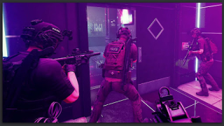 İndir Ready or Not Squad Mobile Eylem Android için Ekran görüntüsü 2